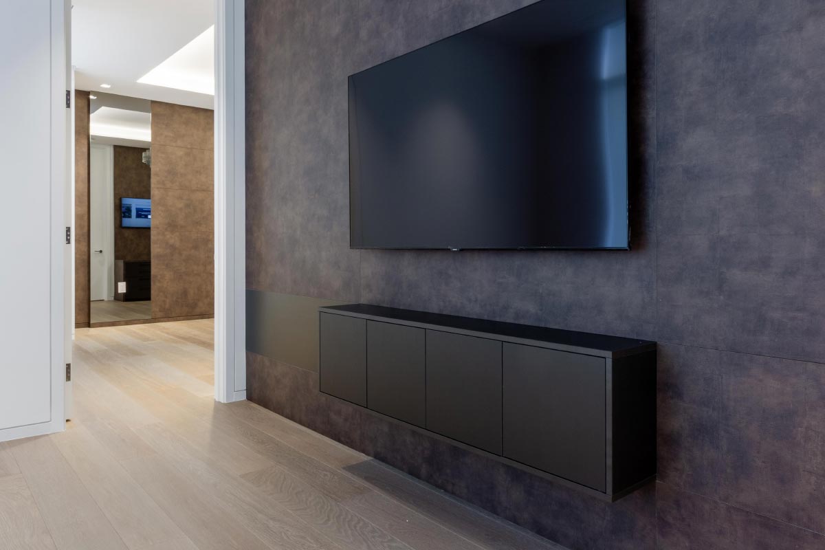 Mississauga modern residential interior