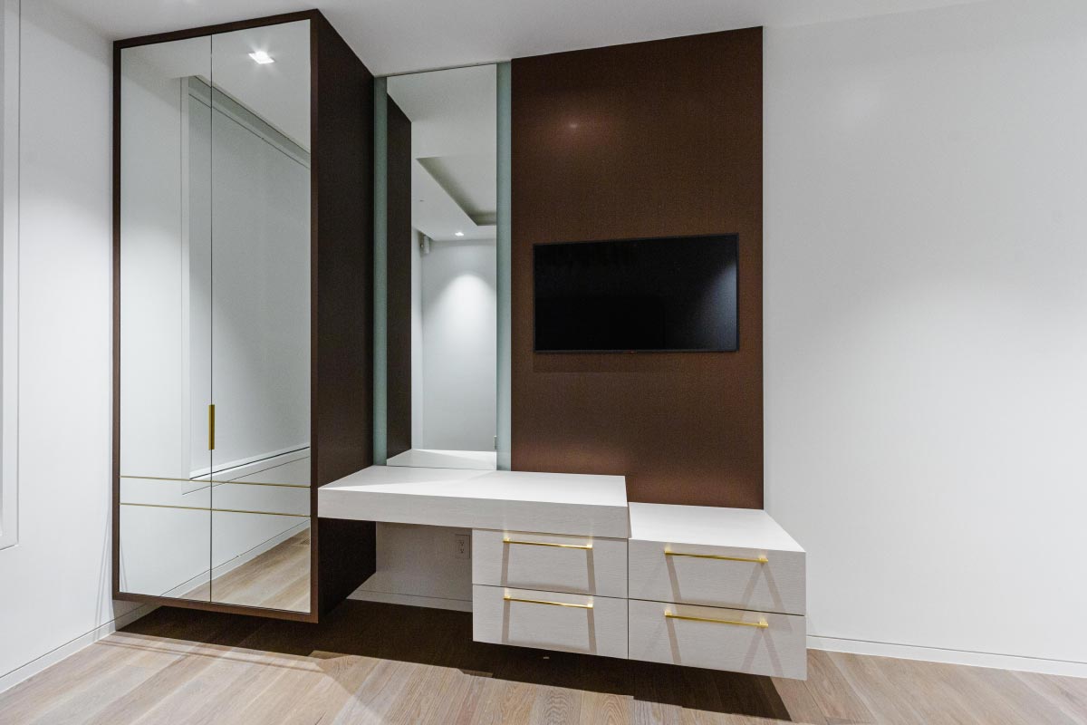 Mississauga modern residential interior