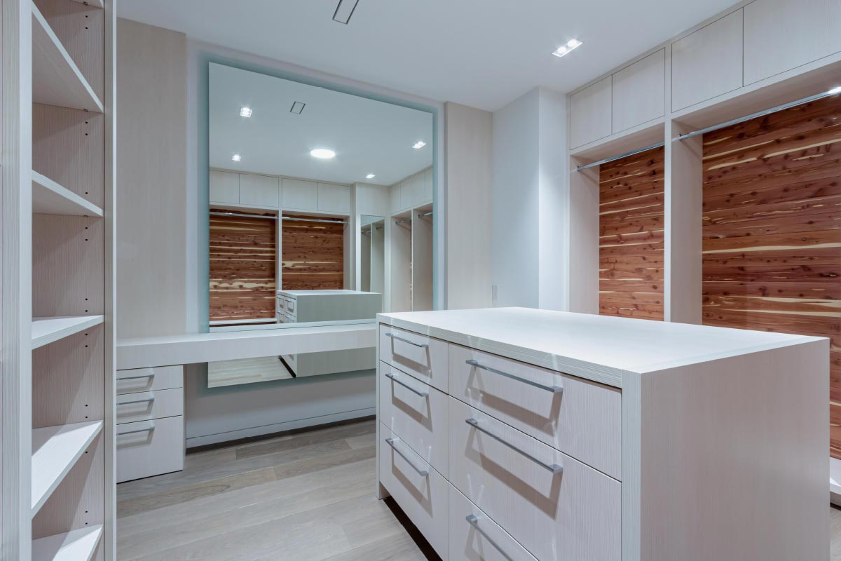 Mississauga modern residential interior