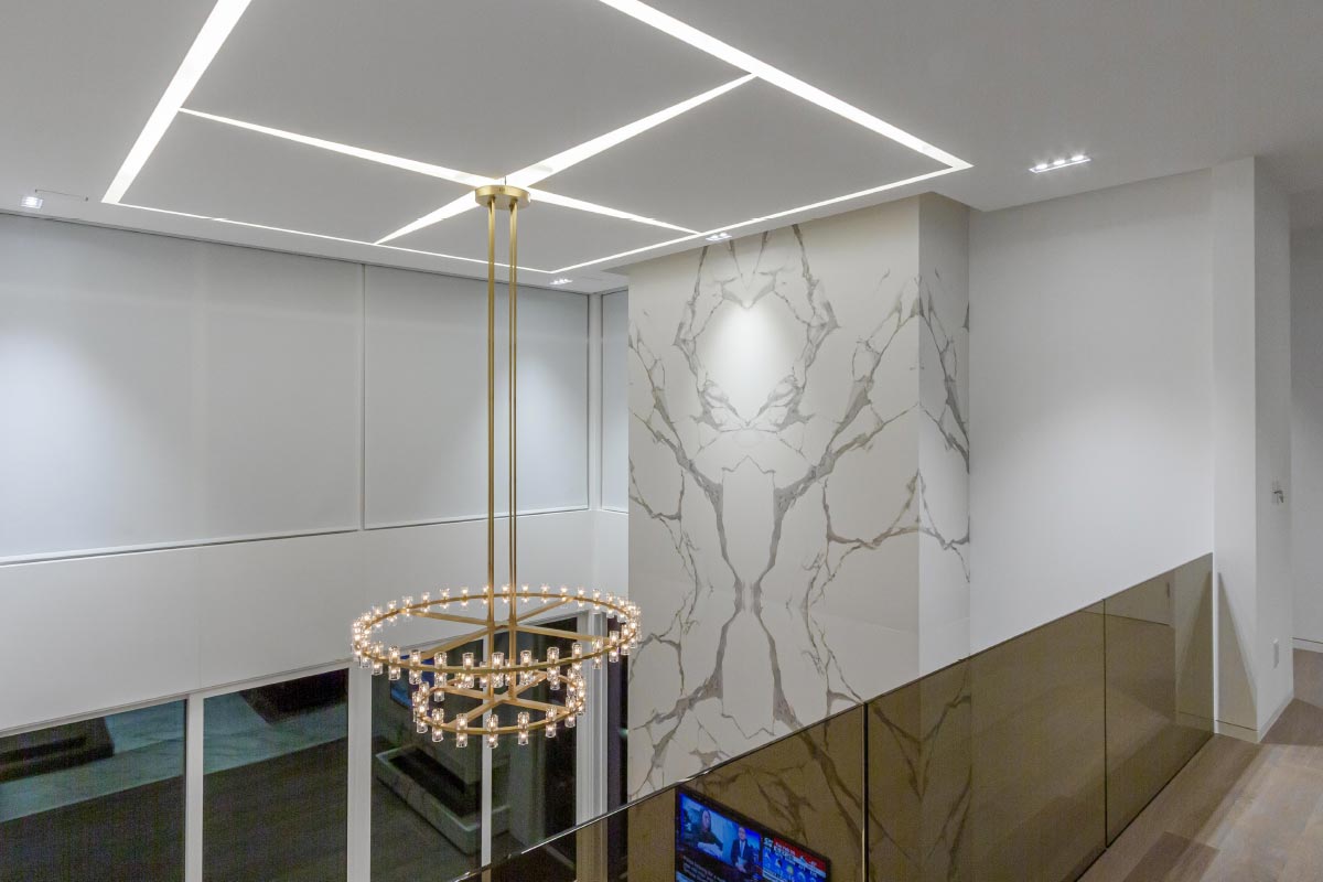 Mississauga modern residential interior