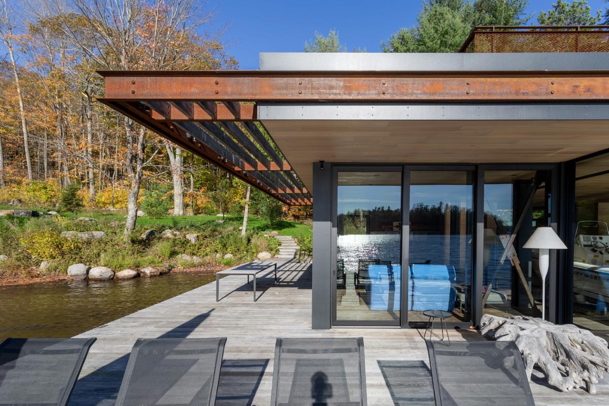 Muskoka Modern Cottage