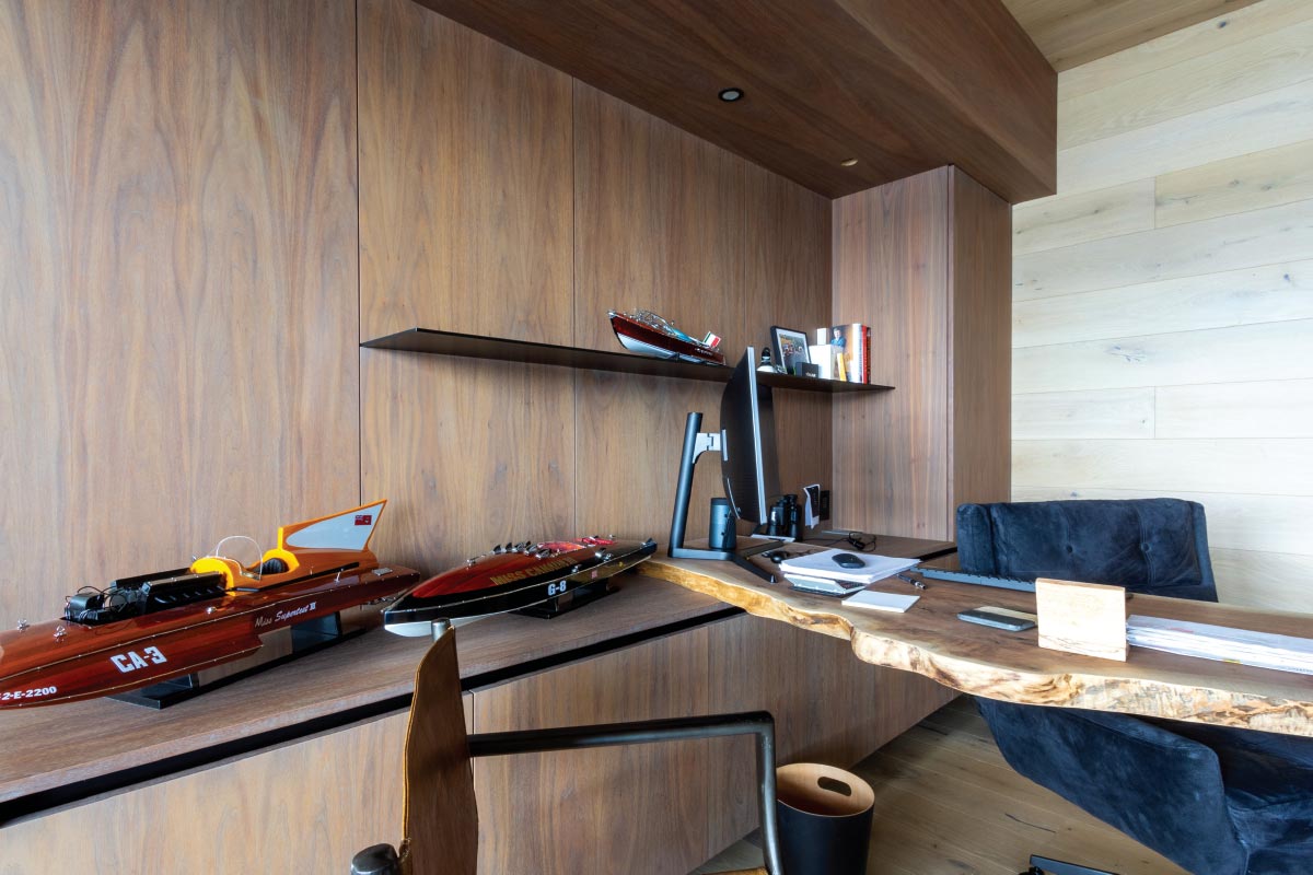 Muskoka Cottage interior and millwork