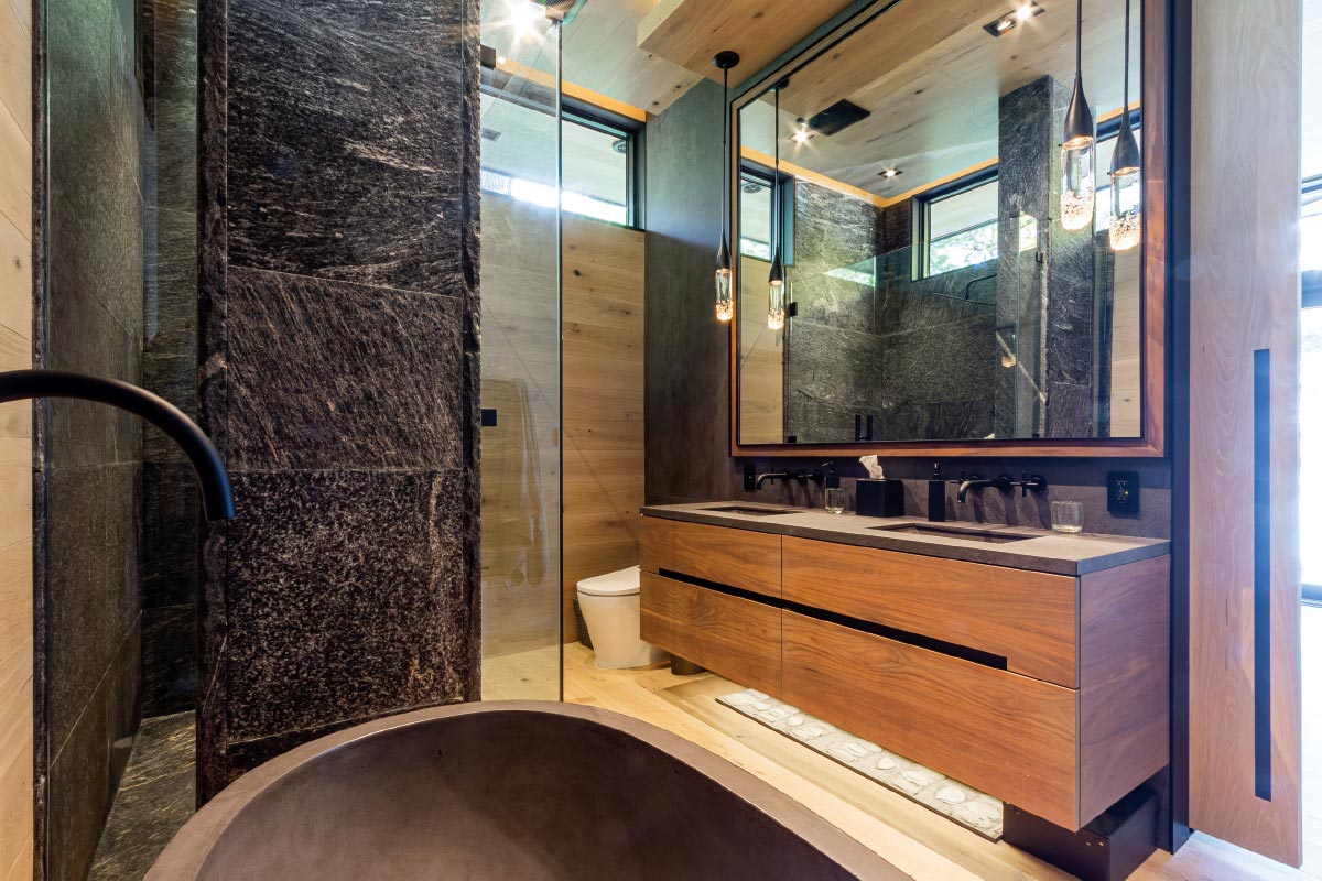 Muskoka Cottage interior and millwork