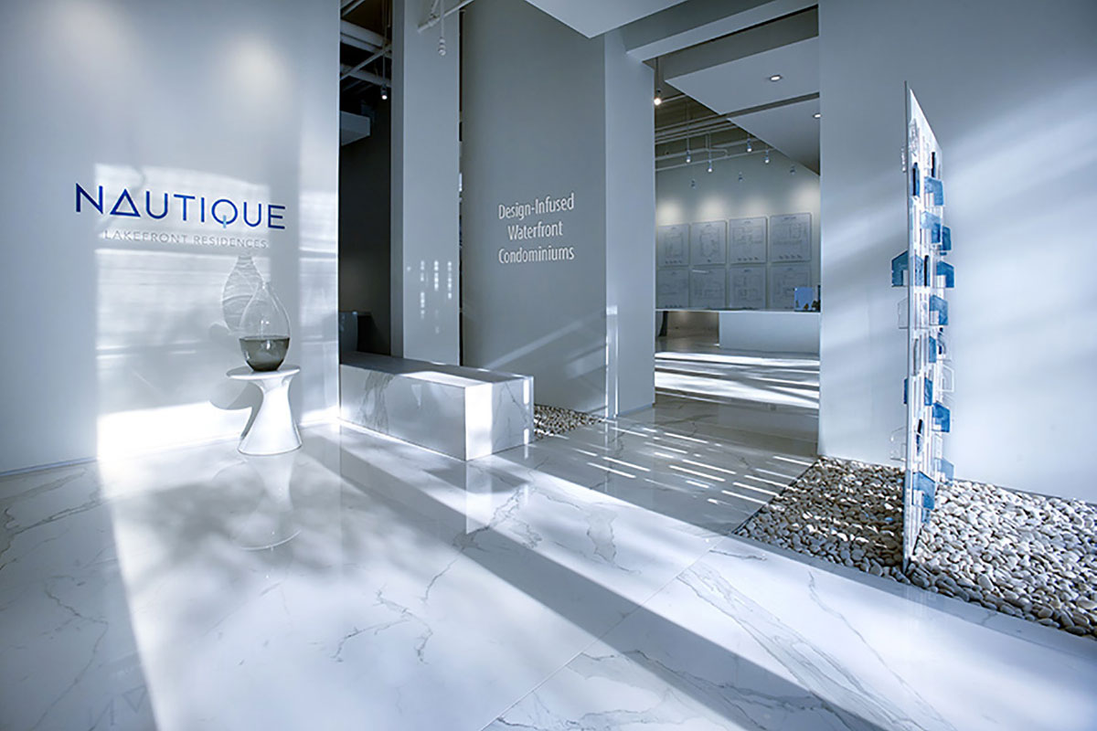 Nautiques Sales Centre interior